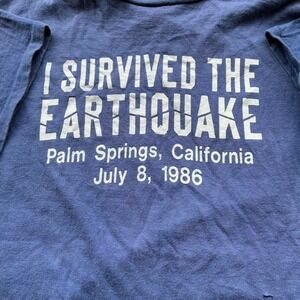 Vintage 80s I Survived The Earthquake Tee Shirt Single Stitch Boxy Blue Mens L